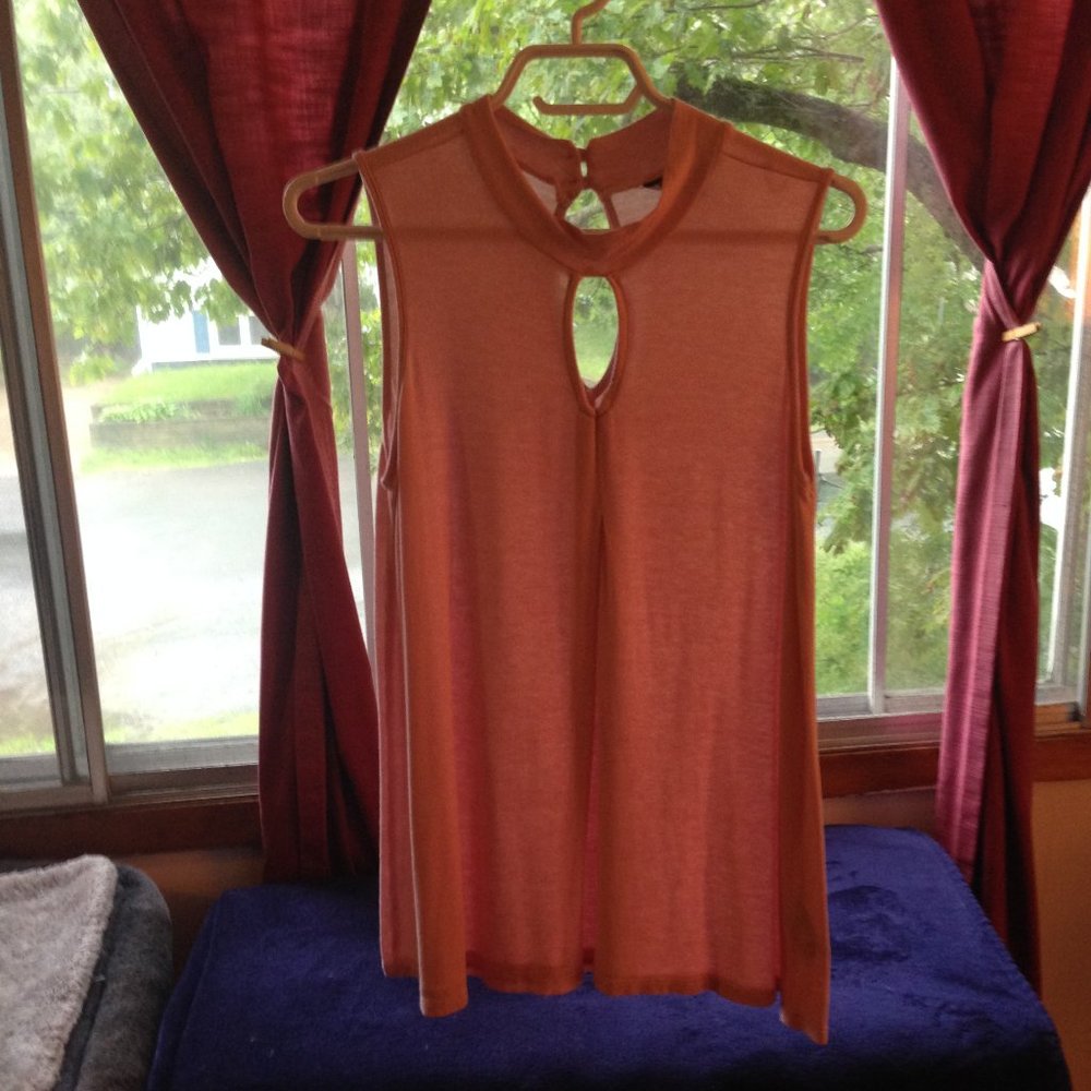 pink lily morgan blouse sleeveless  sz. medium